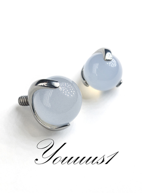 Youuus1白冰玛瑙耳钉 植入级钛合金材质抓镶耳骨钉安全低奢热销