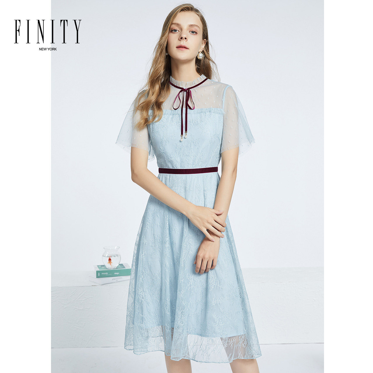 FINITY菲妮迪春夏时尚气质轻熟风收腰显瘦连衣裙蕾丝薄纱仙女裙