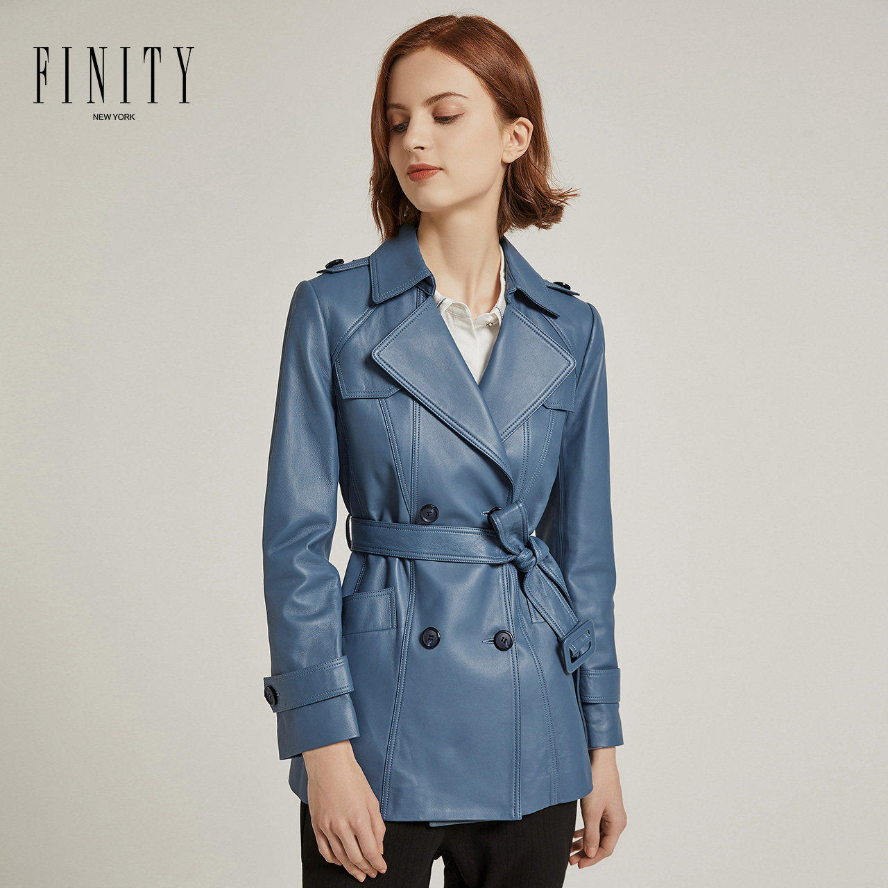 FINITY2022冬装新款女士皮衣时尚皮风衣蓝色西装领绵羊皮上衣外套属于什么档次？