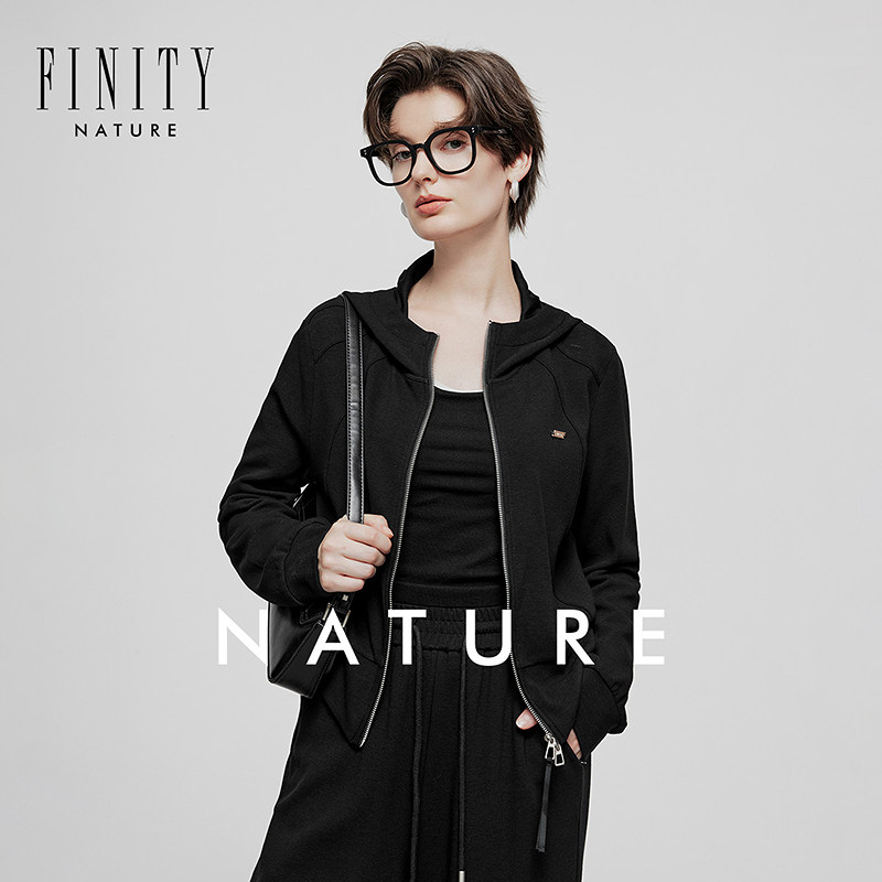 【NATURE】短款连帽短外套FINITY2024秋冬黑色休闲短款拉链卫衣女