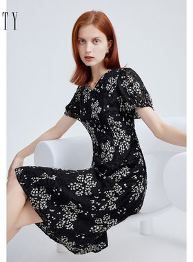 FINITY菲妮迪品牌连衣裙夏季简约黑色提花V领气质短袖裙子女