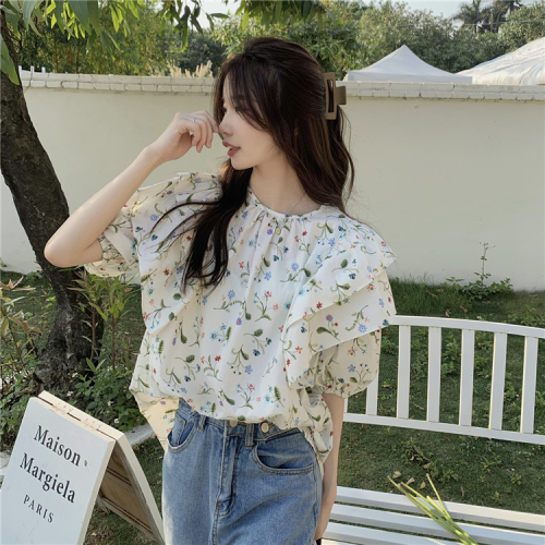 Real price Korean summer Retro Tea broken flower Feifei sleeve chic shirt