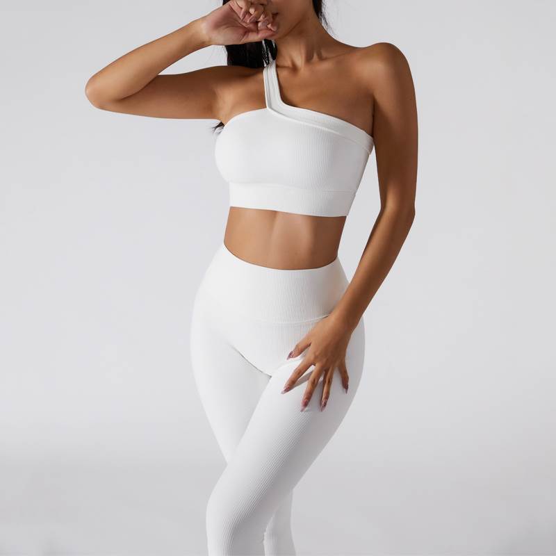 Sports Bra Gym Set workout pants 斜肩文胸套装收腹蜜桃健身裤