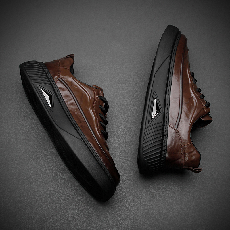 欧洲站复古擦色真皮休闲板鞋