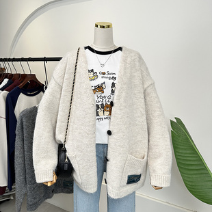 慵懒风宽松休闲V领毛衣春秋大款oversize针织开衫厚款上衣外套女