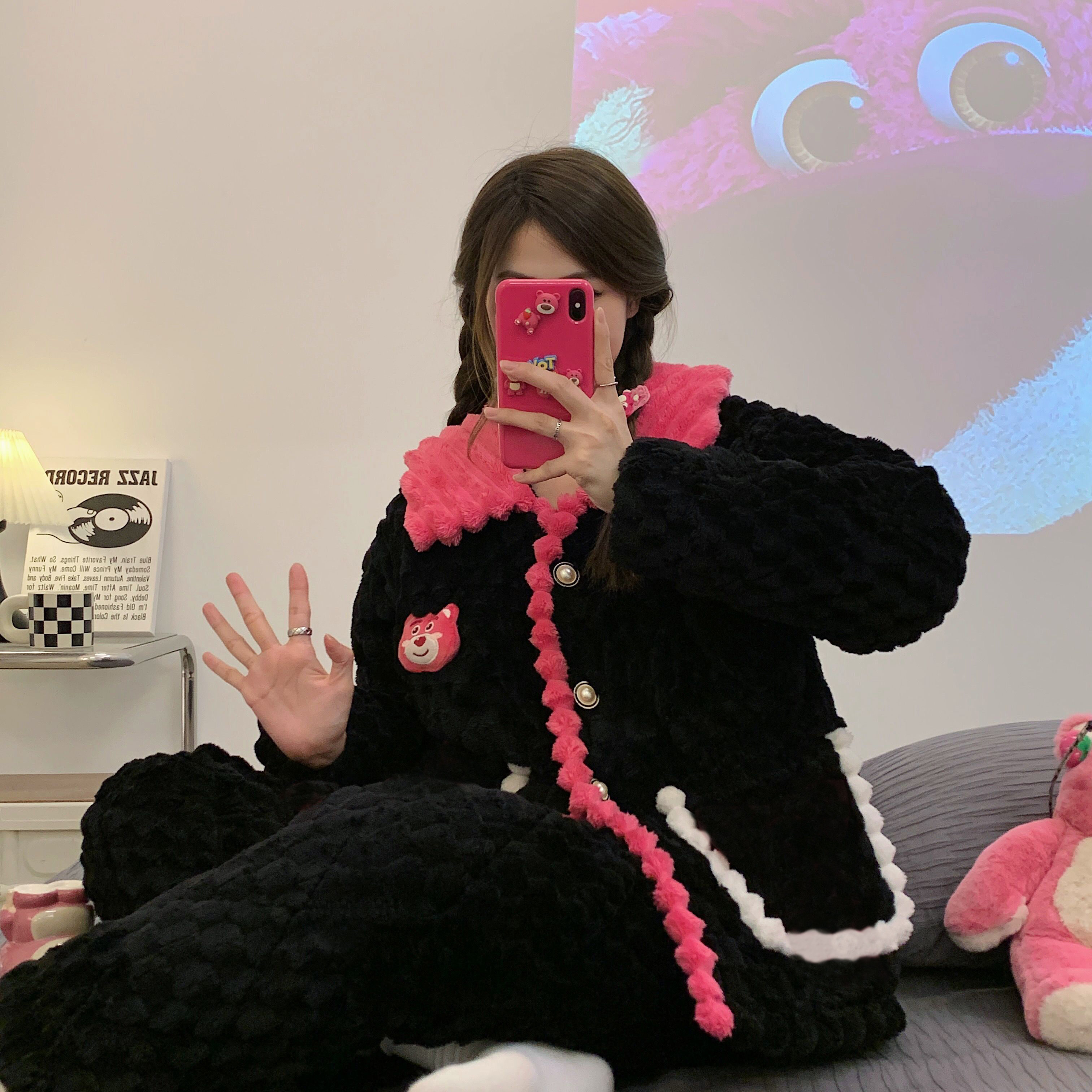 珊瑚绒加绒加厚三层夹棉睡衣