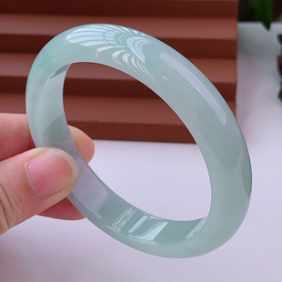 周z大福冰糯种玉手镯女玉镯浅绿玉镯子翡翠手镯冰种飘花手镯送人