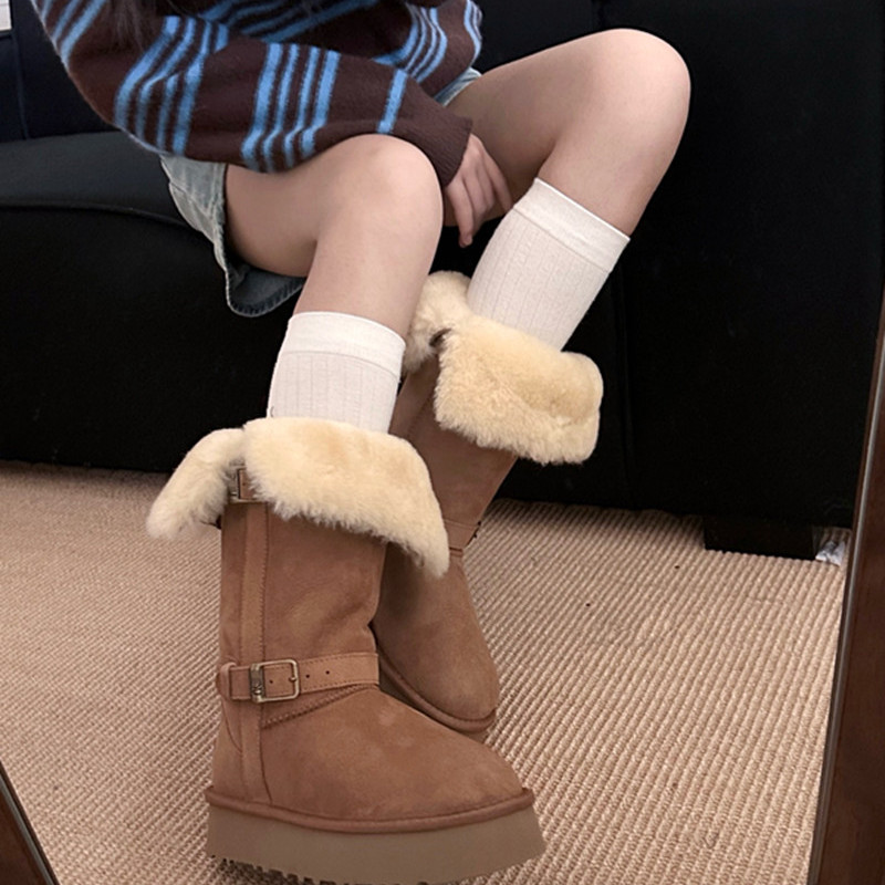 厚底两穿女神保暖皮毛一体雪地靴