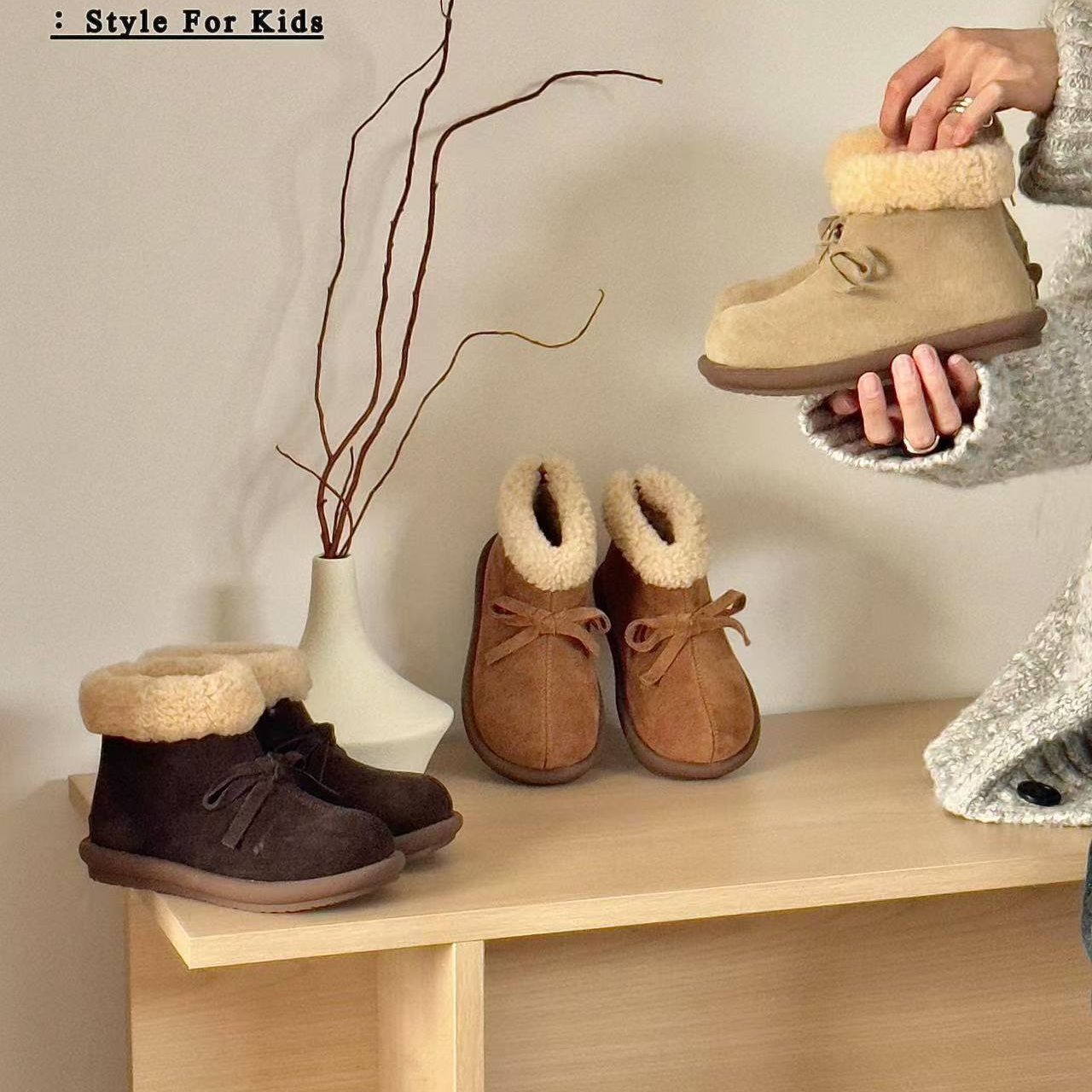 桑坡新品韩系蝴蝶卷毛短靴雪地靴