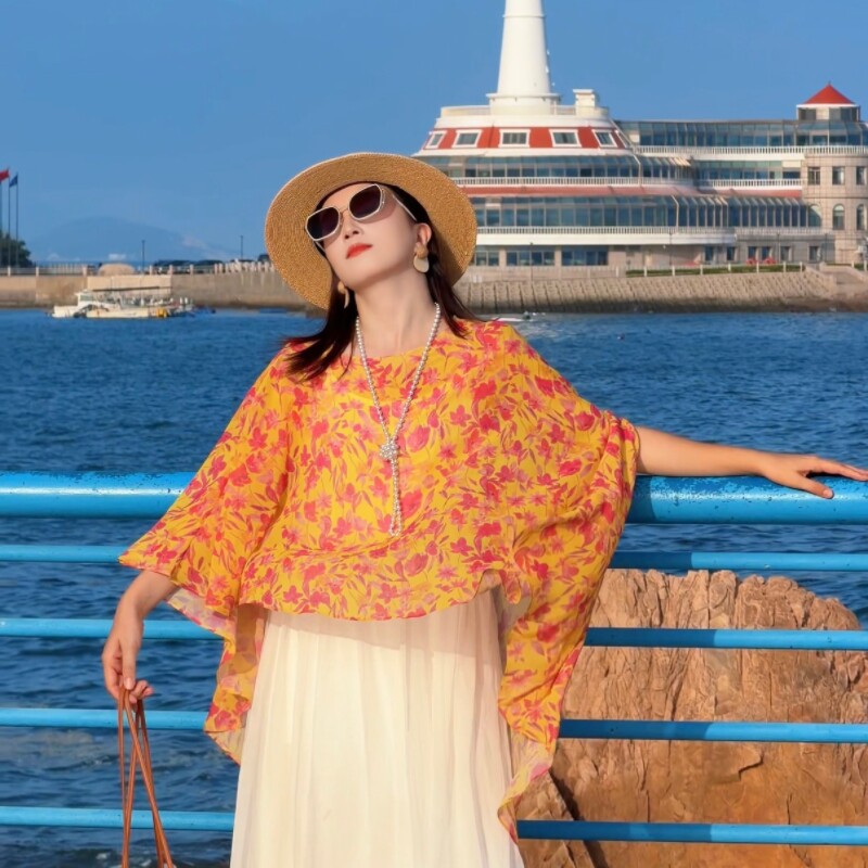 【宫佩Cocoa小苏】2026碎花海边雪纺披肩穿搭洋气旅游拍照围巾