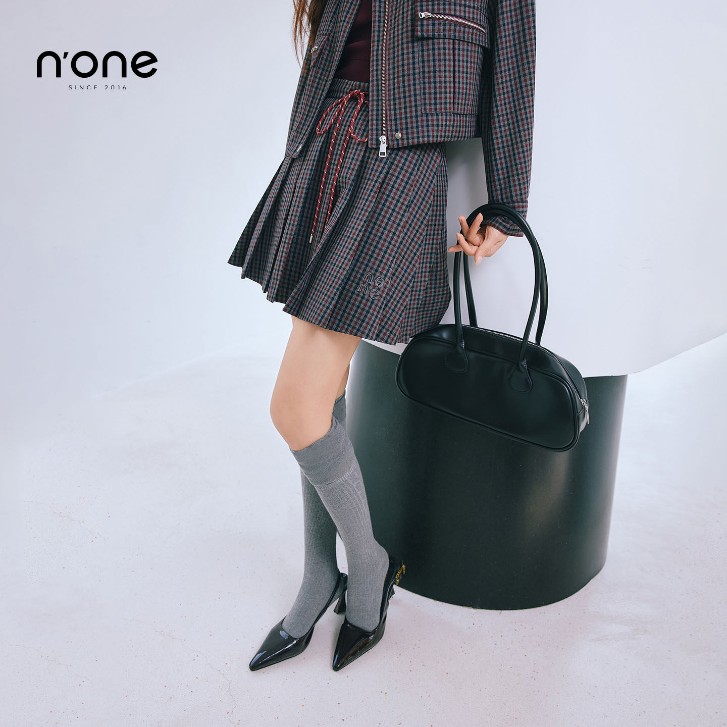 none气质暗红格纹半身百褶短裙