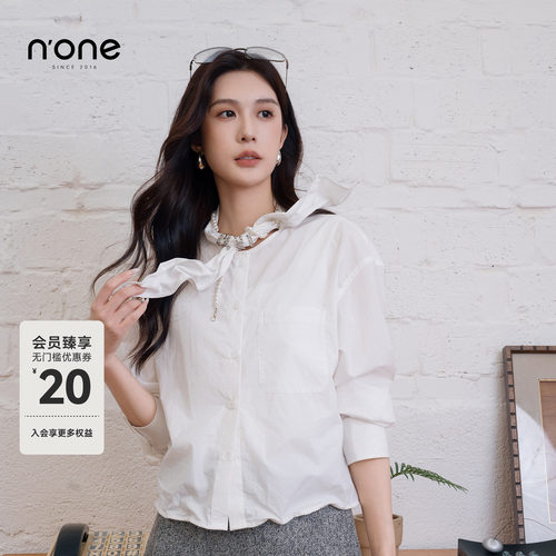none温柔风蝴蝶结领白衬衣