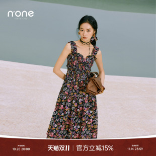 碎花连衣裙方型领打揽收腰气质大摆a字裙子 法式 none 2025夏新款