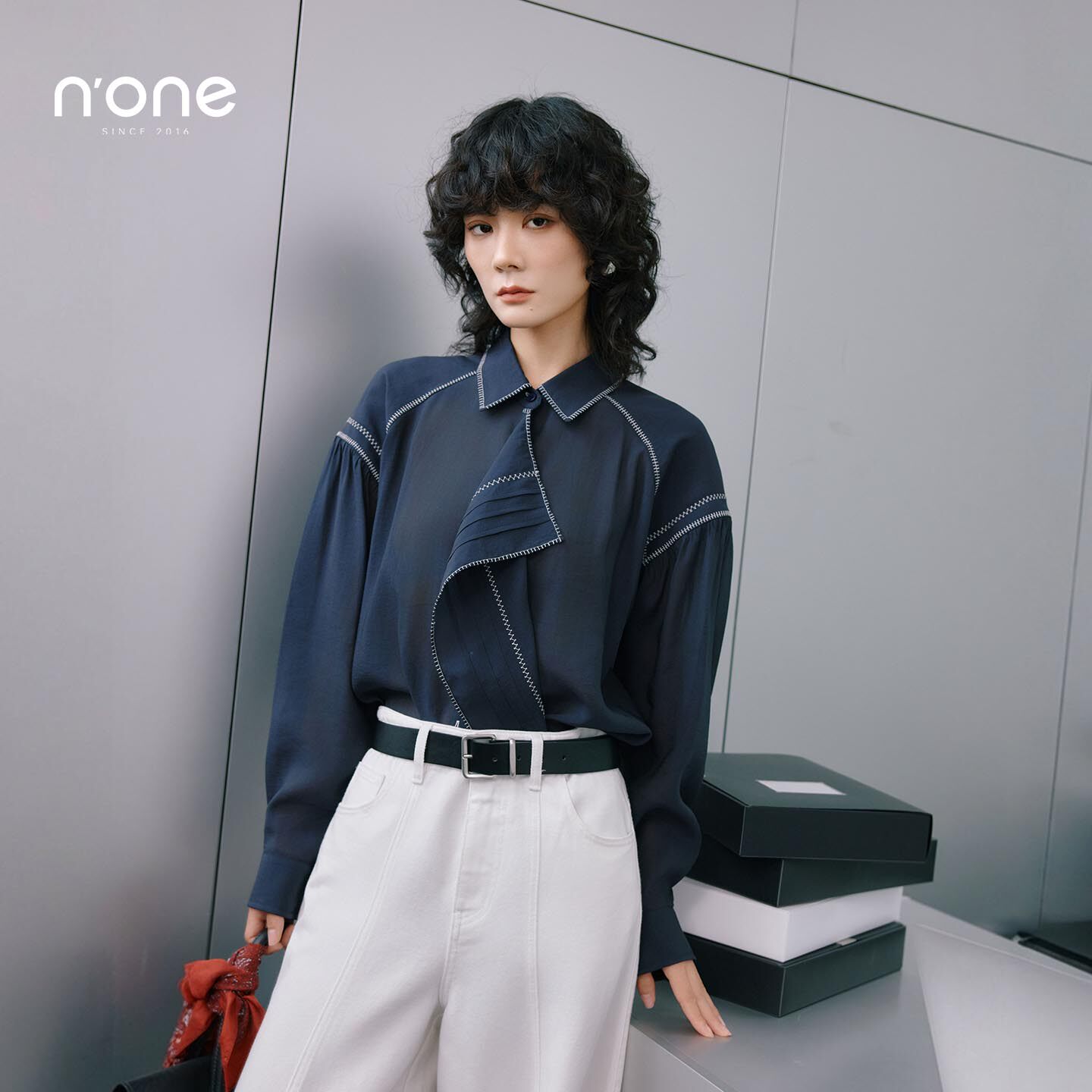 none优雅设计感时髦衬衫图片