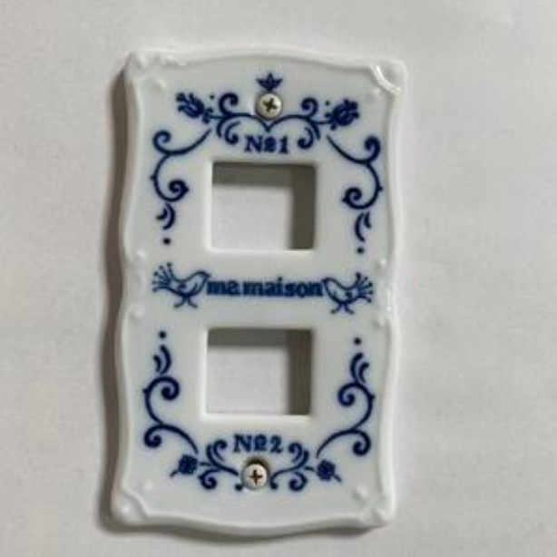 日本进口复古家用双控陶瓷墙壁开关插座墙内插座嵌入式带标识面板