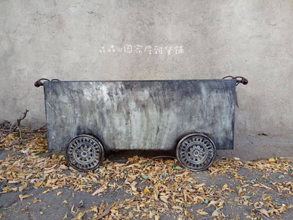 外贸花园装饰品马口铁小车花园装饰花盆花器铁艺复古做旧花车摆件