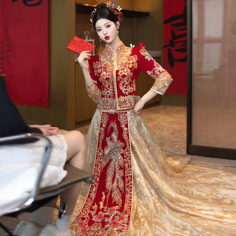 香槟色秀禾服夏季薄款奢华图片