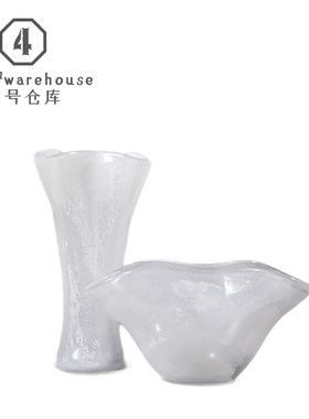 欧式轻奢白色创意扇形琉璃花瓶器样板间民宿酒店玄关花艺软装摆件