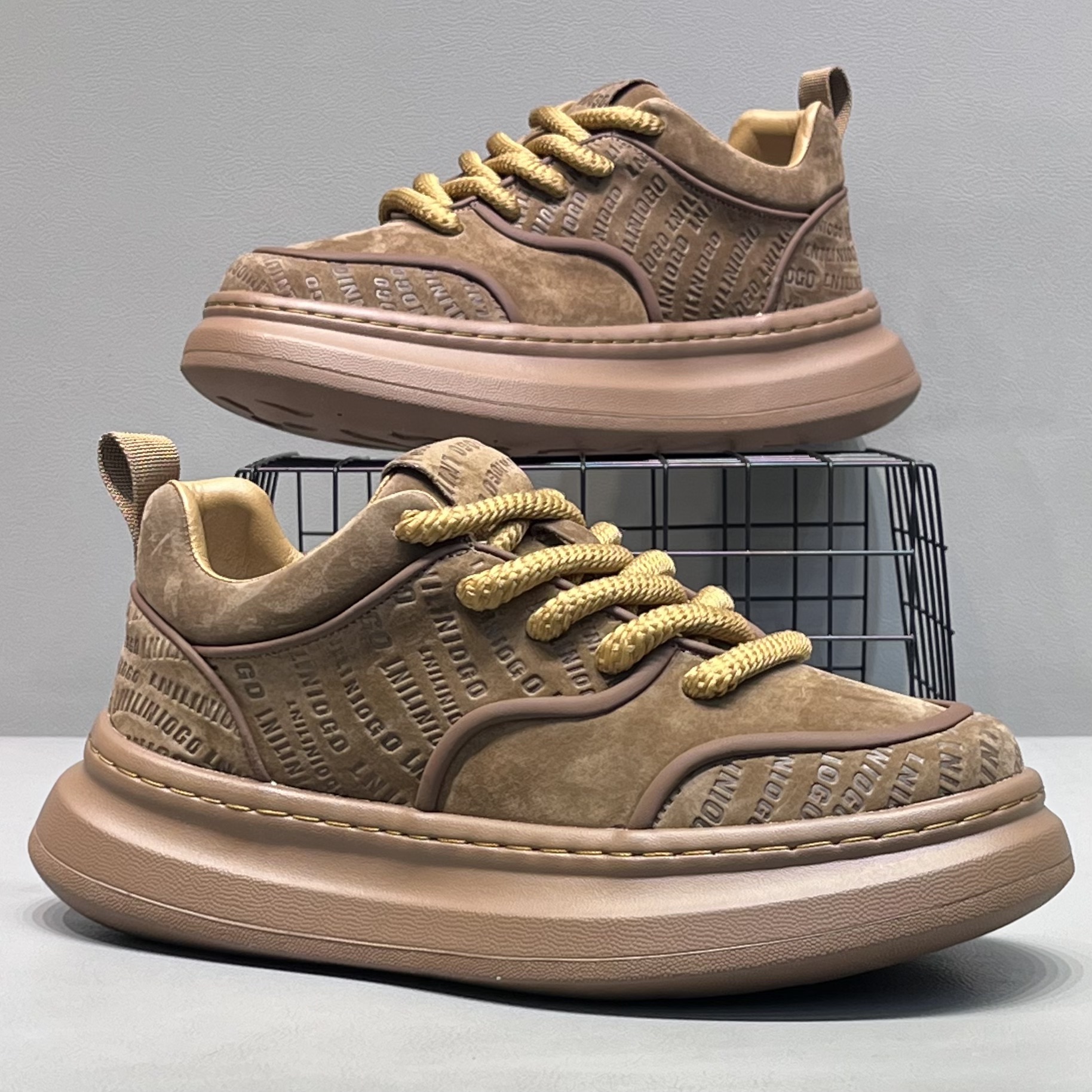 2025春季新款超火爆款运动休闲鞋