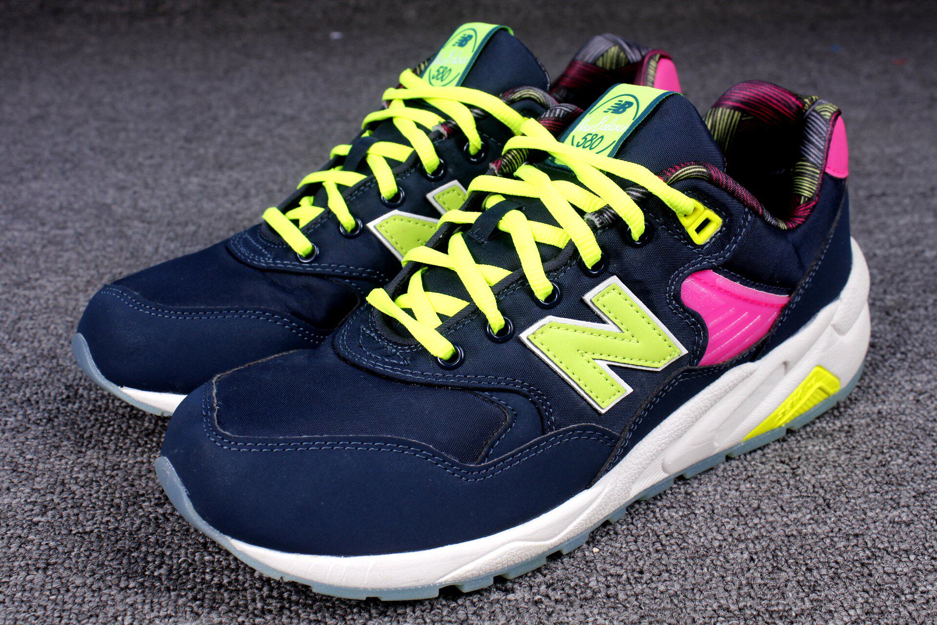 NB透气减震运动女子休闲鞋百搭潮鞋MRT580GN复古鞋系带织物在类目 运动鞋new, 板鞋/休闲鞋中 - 来自Buy2taobao.com提供专业的淘宝代购服务