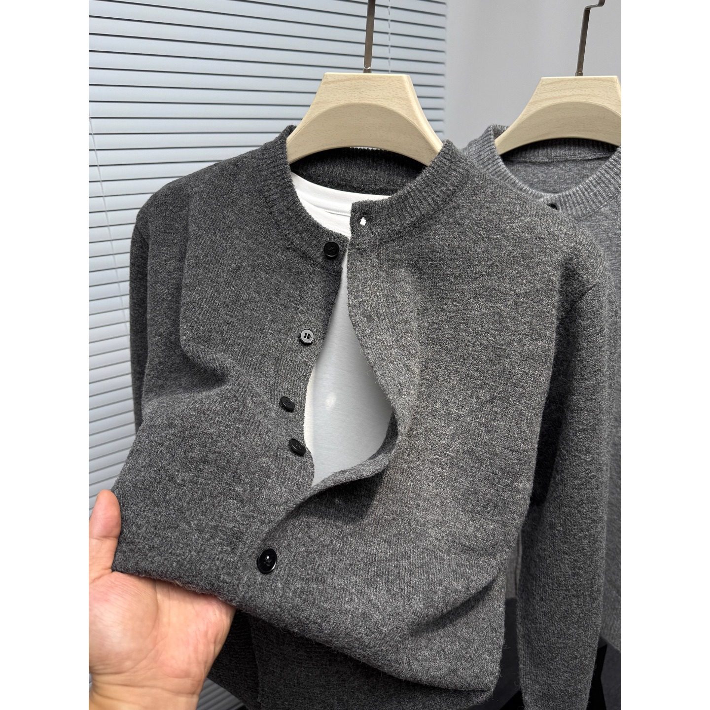 毛衣开衫男针织衫外套圆领纽扣秋季男装宽松韩版潮流休闲内搭外穿,男装,针织衫/毛衣,淘宝优惠券,粉丝福利购,淘宝优惠卷