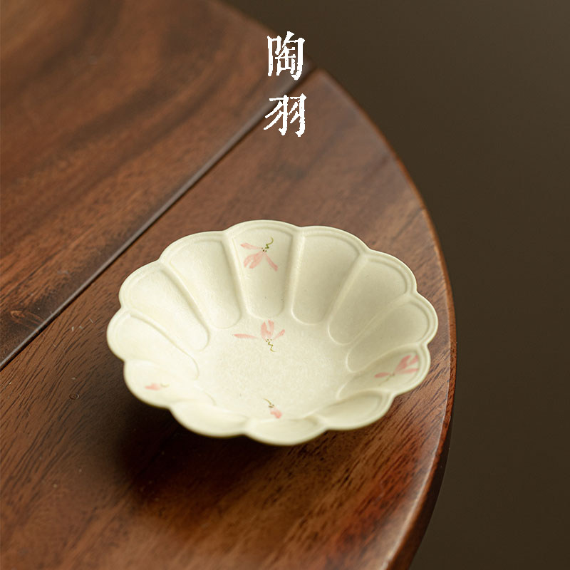 岩矿白青釉兰石菱花杯垫家用陶瓷花瓣杯碟隔热杯托功夫茶具配件