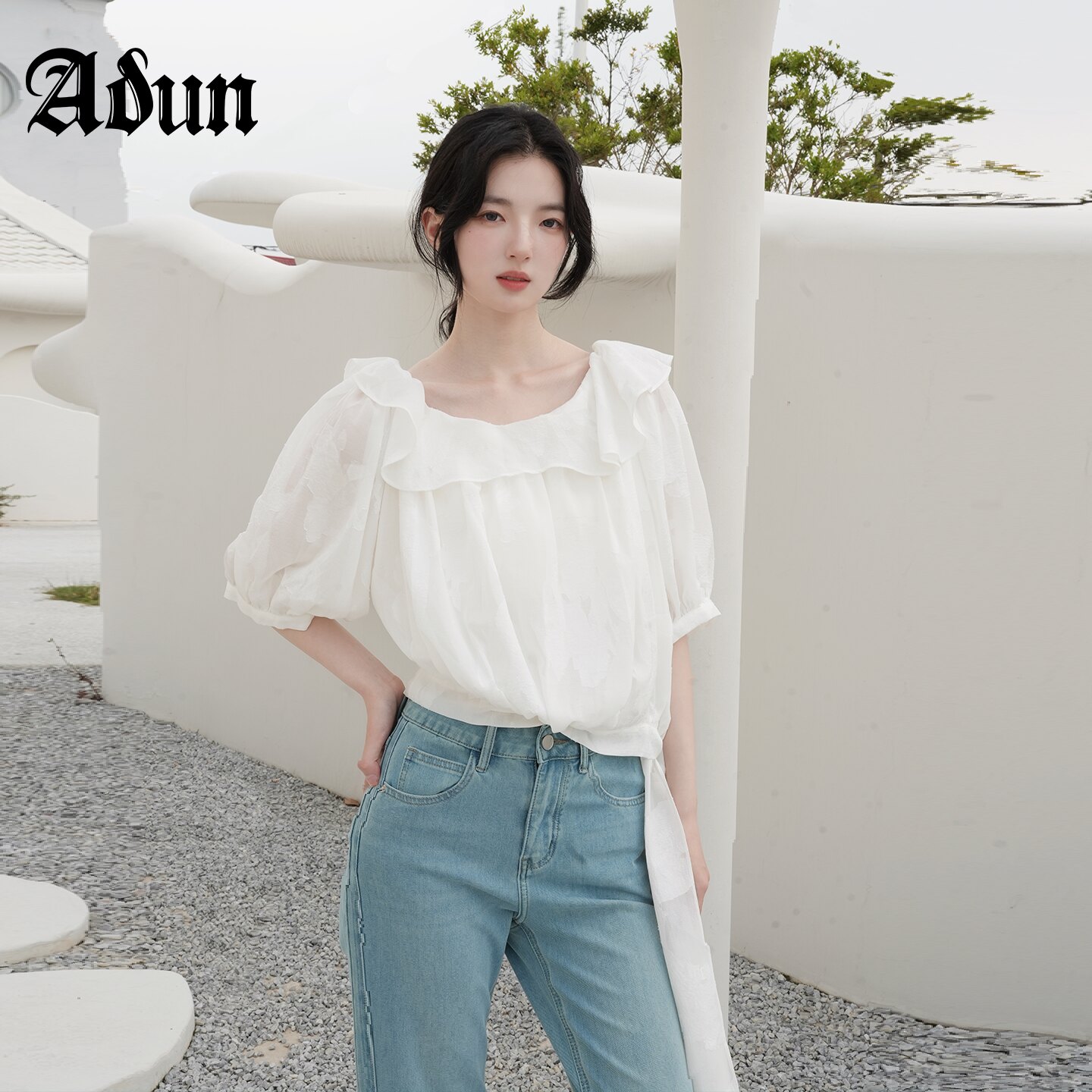 Abun【商场同款】2026年夏季新品韩系温柔风荷叶边方领衬衫上衣图片