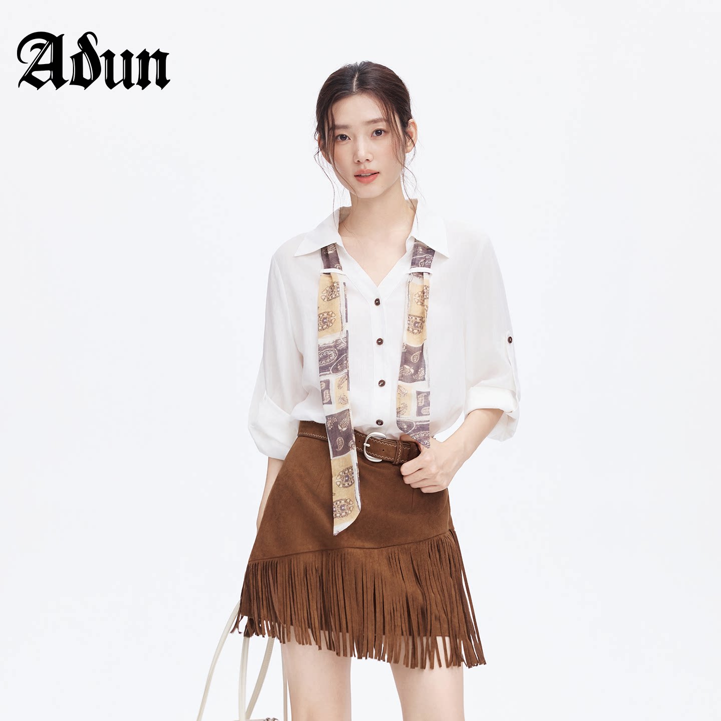 Abun莱赛尔白衬衫通勤款上衣图片