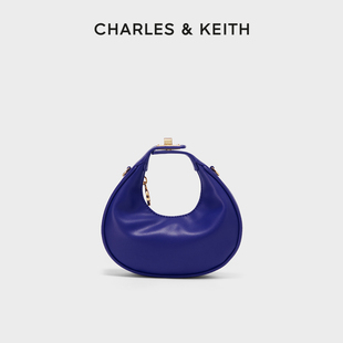 女包CK2 CHARLES&KEITH秋季 40270899小號(hào)女士純色鏈條單肩新月包