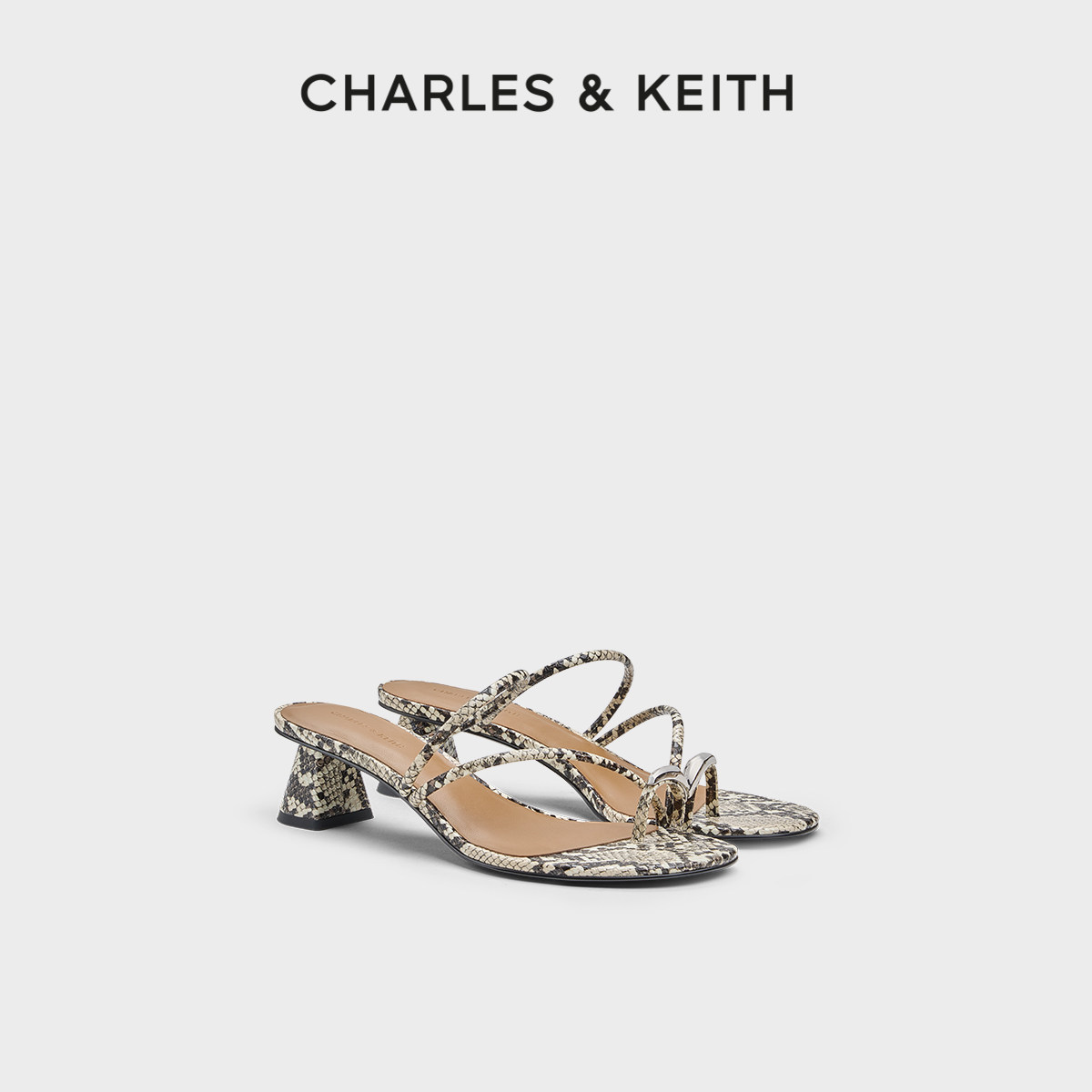 CHARLES&KEITH春季女鞋CK1-60361577简约纯色圆头低跟夹趾凉拖鞋
