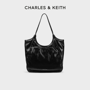 女包CK2 CHARLES&KEITH秋季 30782457柔軟褶皺單肩大容量托特包