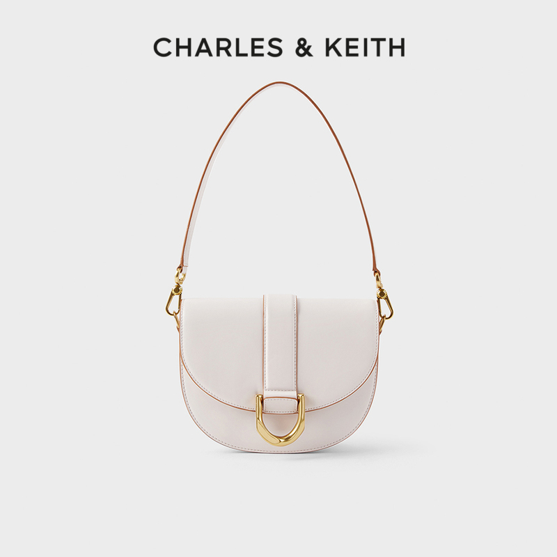 马蹄扣马鞍包CHARLES&KEITH