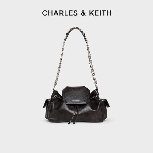 时尚多口袋水桶包CHARLES＆KEITH