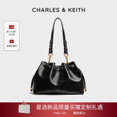 30782795时尚 CHARLES&KEITH26春新款 CK2 抽绳大容量通勤托特包