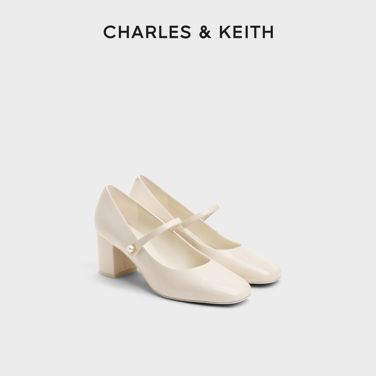 CHARLES&KEITH复古方头玛丽珍鞋图片