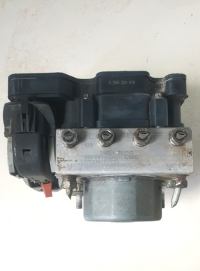 东风风行F600防抱死制动刹车泵ABS泵总成原厂拆车件 DM5L-3550010