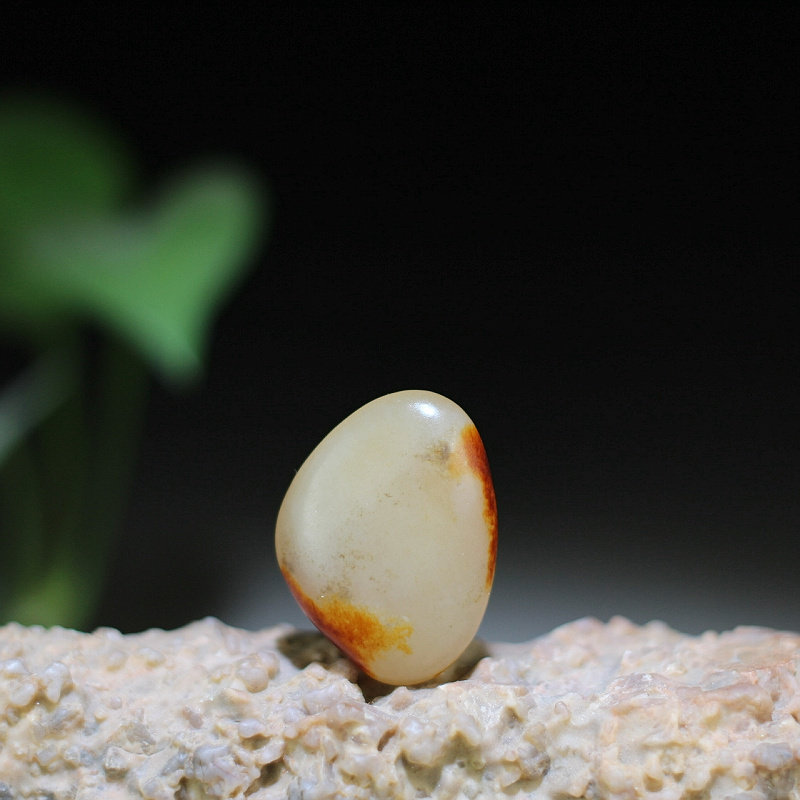 新疆和田玉10.5克双面红皮青白玉籽料原石挂件吊坠珠宝玉石籽玉原