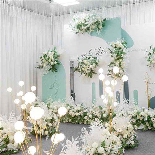 韩式白色小清新婚庆花艺 婚礼t台舞台布置装饰路引花点花角花排花