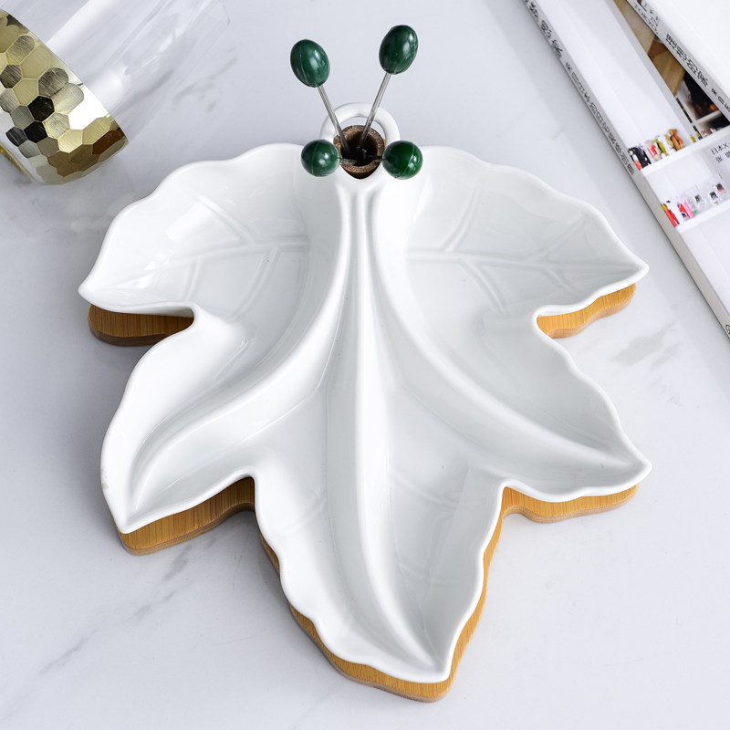 微瑕陶瓷果盘分格干果盘带竹木垫客厅摆件水果盘点心盘北欧原创