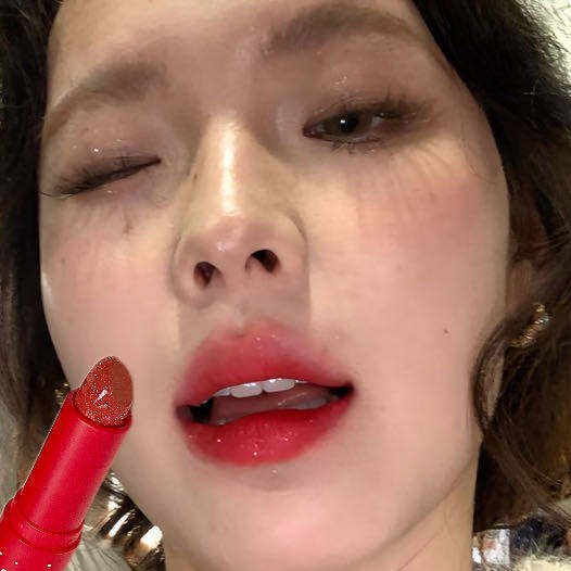 珠光细闪口红轻薄丝滑显气色氛围感显白不易掉色苹果红唇釉新手党