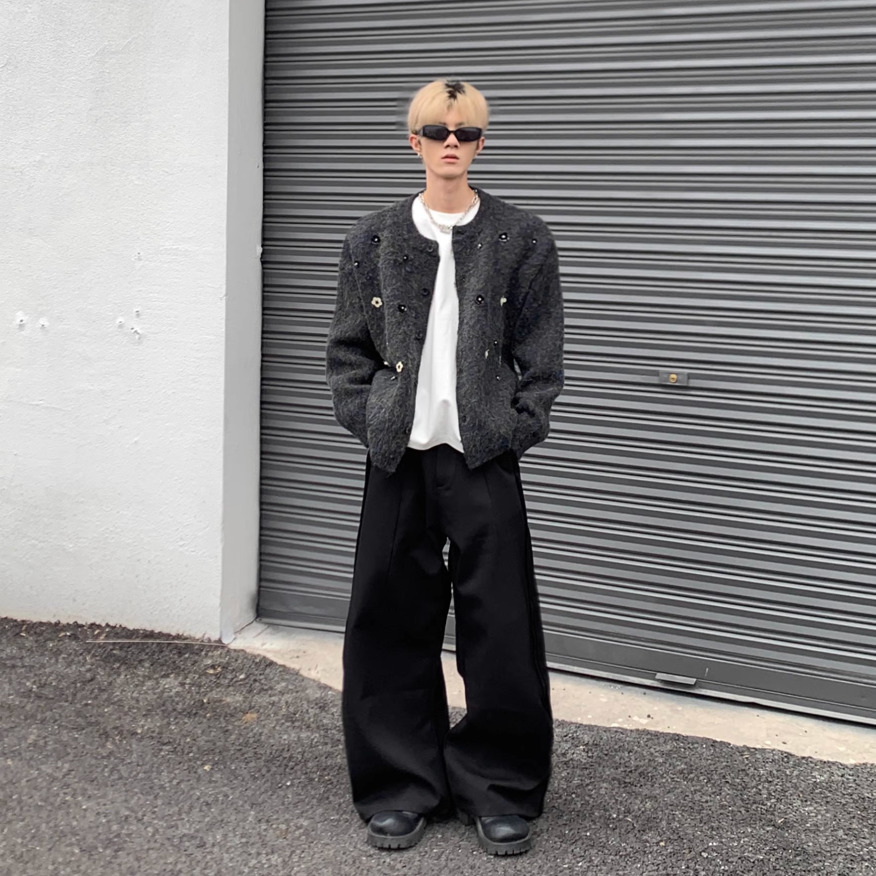 开衫钉珠小花加厚毛衣开衫男