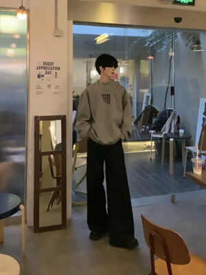 长袖潮男女印花圆领套头宽松长袖