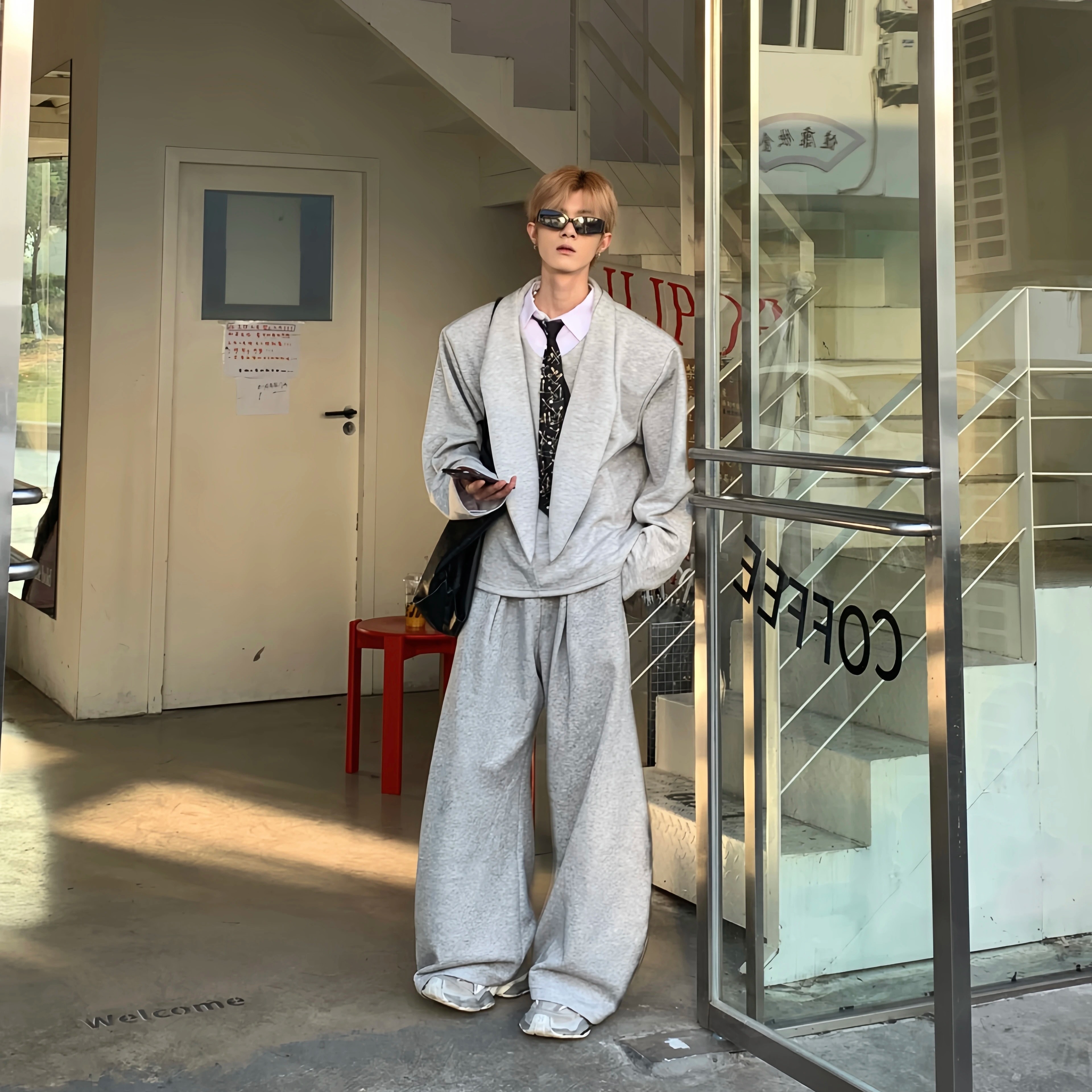 简约双领领带垫肩外套卫衣套装男