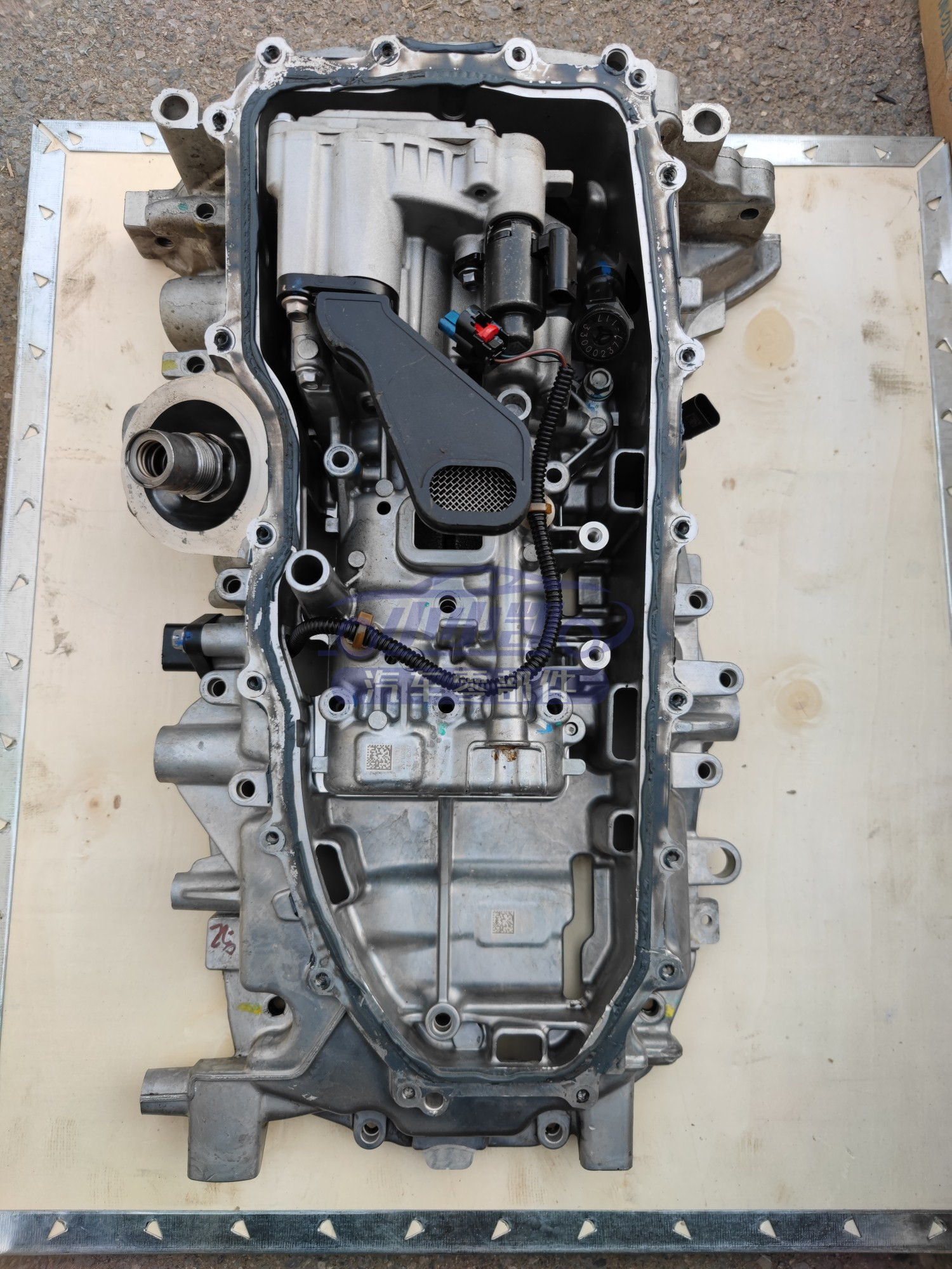 凯迪拉克CT5发动机油底壳