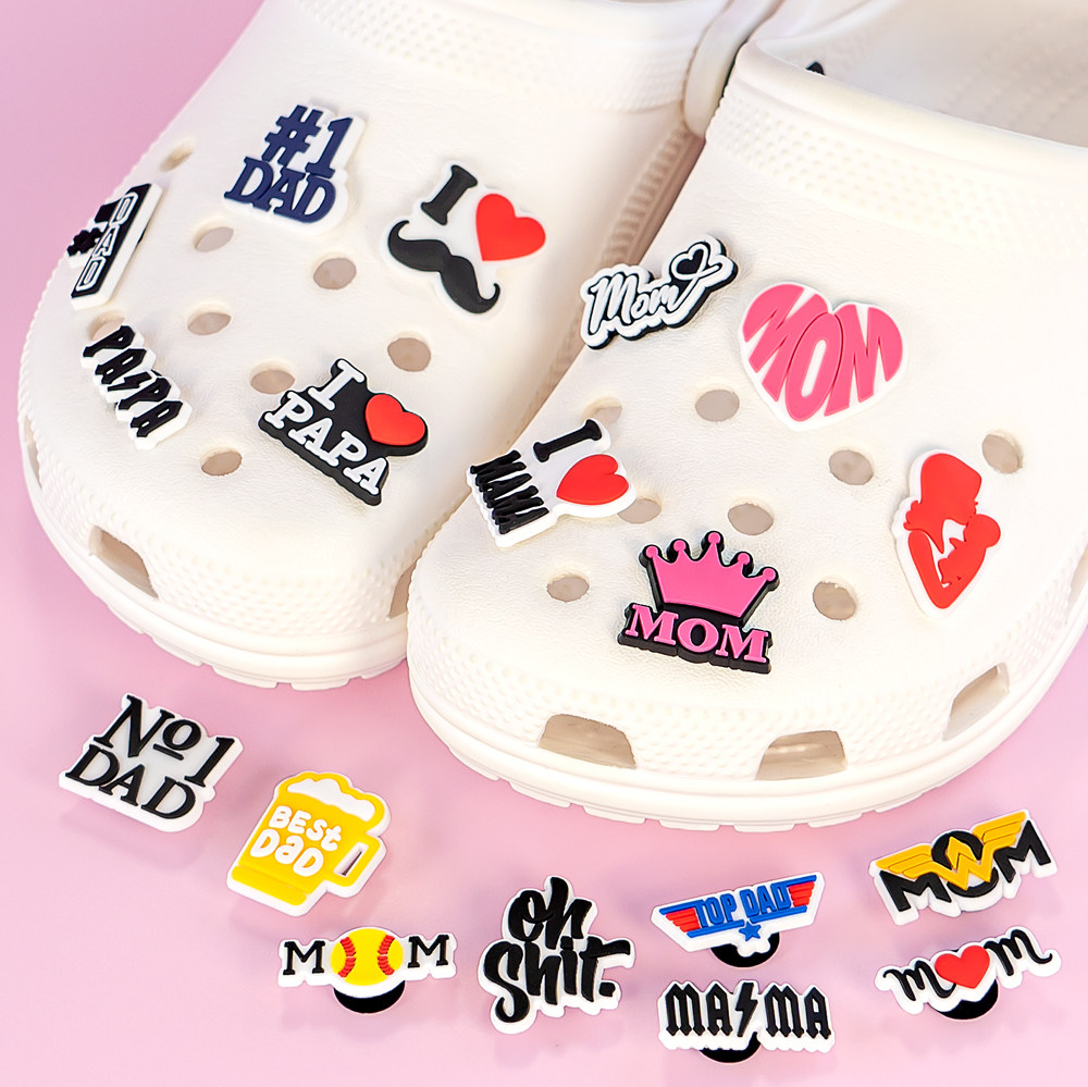新款PVC洞洞鞋花扣父母母亲父亲创意鞋上装饰扣DIY可拆卸组合鞋扣