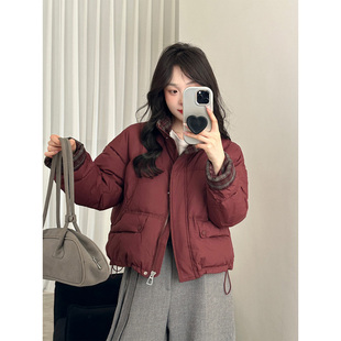 酒红色羽绒服女2025冬季新款超好看小个子设计感短款白鸭绒面包服