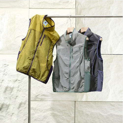 轻若无物！配色超好看~山系户外！透气防泼水！男女拼色立领马甲