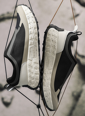 柜2255！科技防水透气网面+缓震大底！户外男越野跑步休闲运动鞋