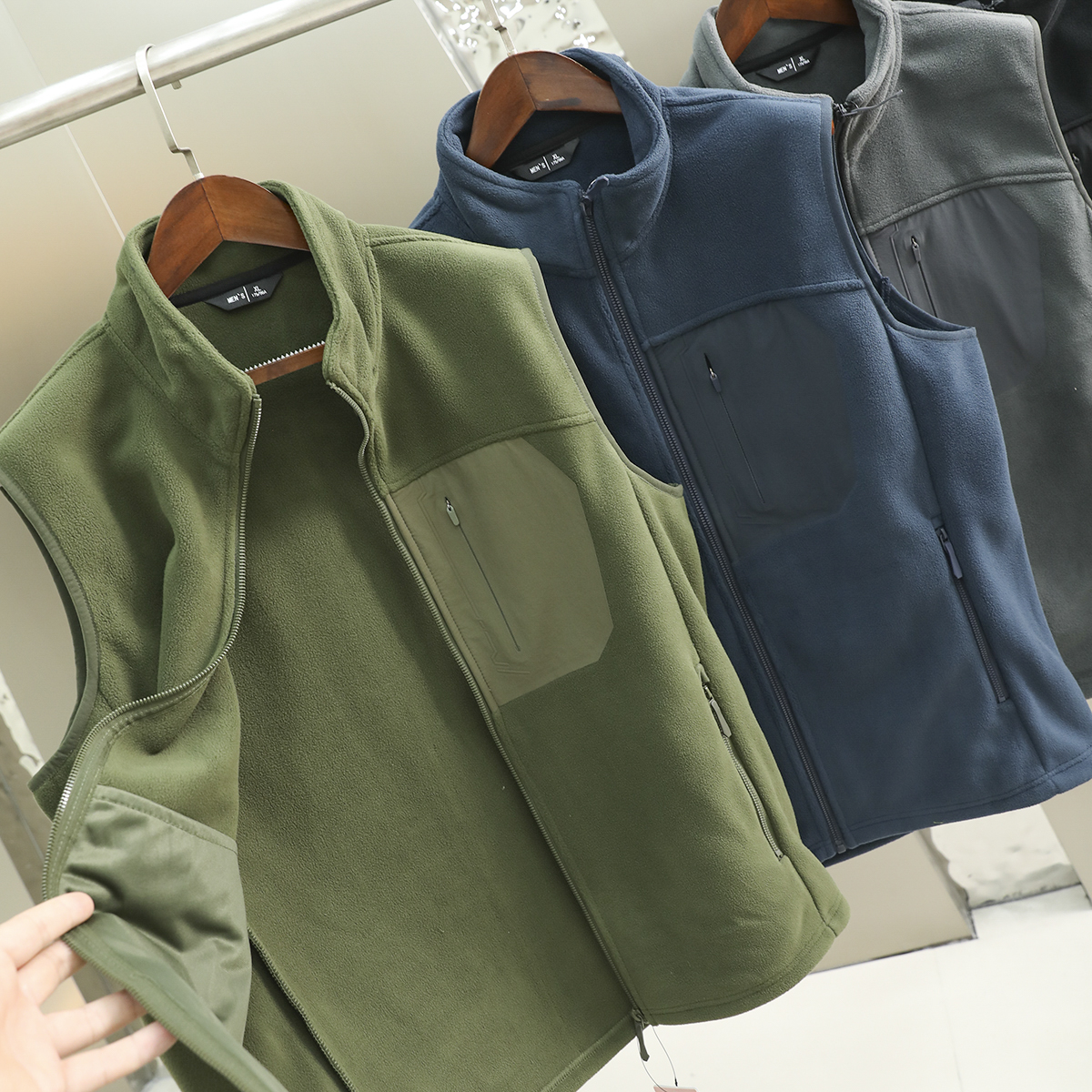 老客苾入！双面摇粒绒！出色保暖！秋冬男士户外立领休闲马甲背心