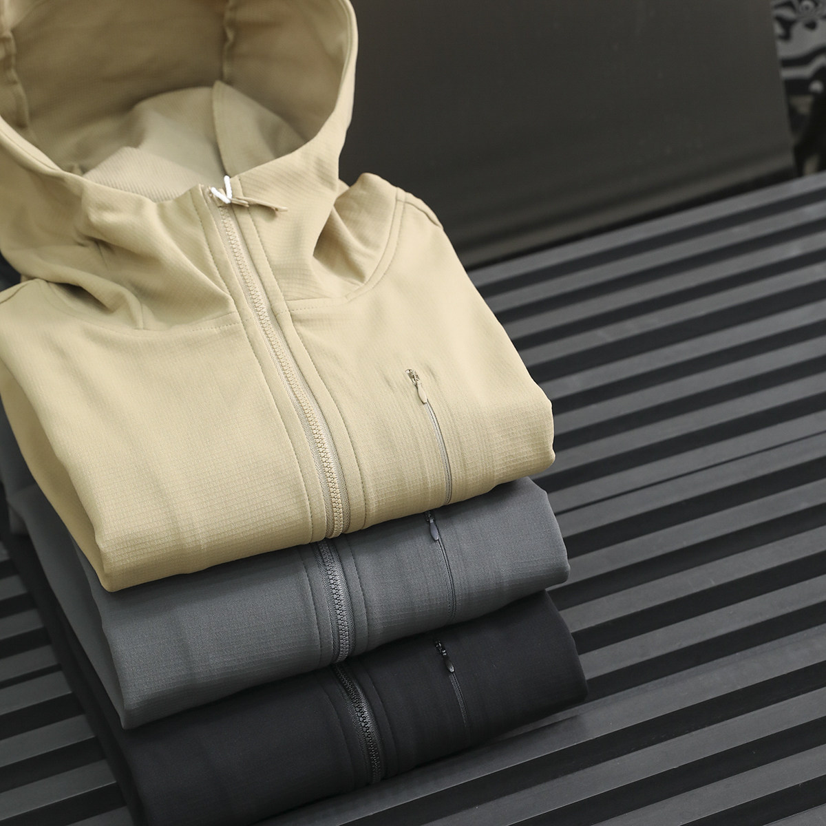 城市机能系列！科技暖绒！速暖速热！男士户外连帽抓绒卫衣外套